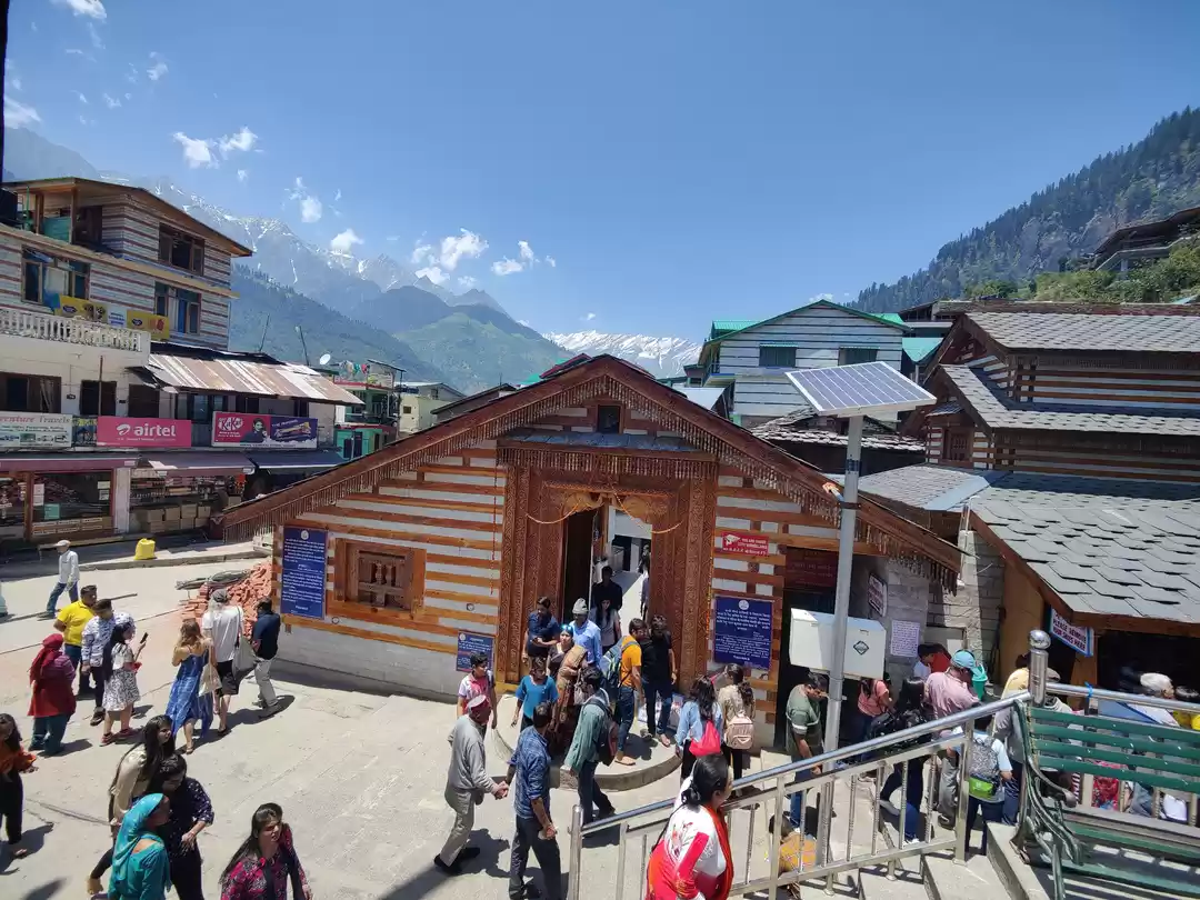 Photo of मनाली में आये हुए है