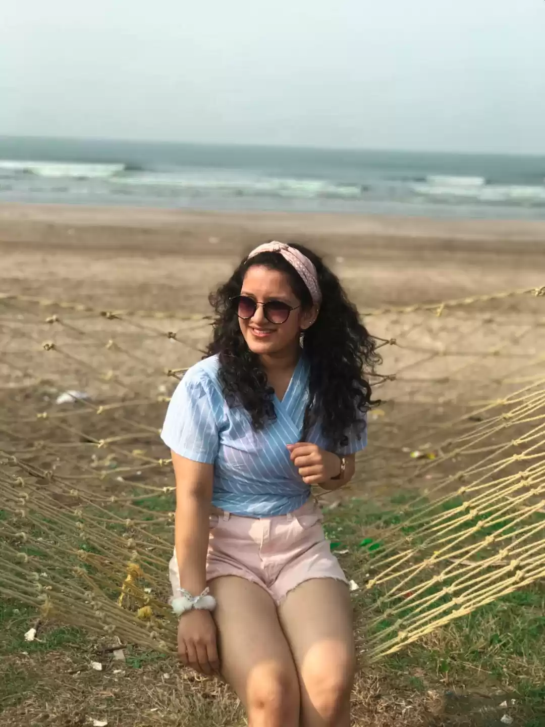 Photo of Sunnies up, World of