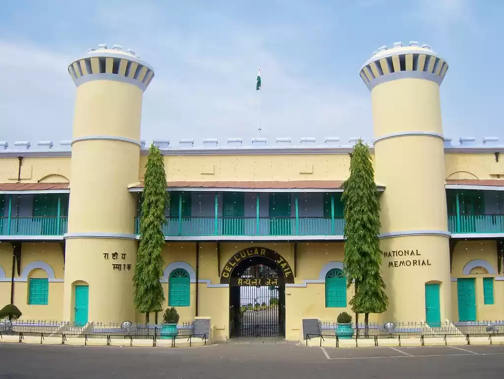 Photo of কালাপানির কালো জগতে 