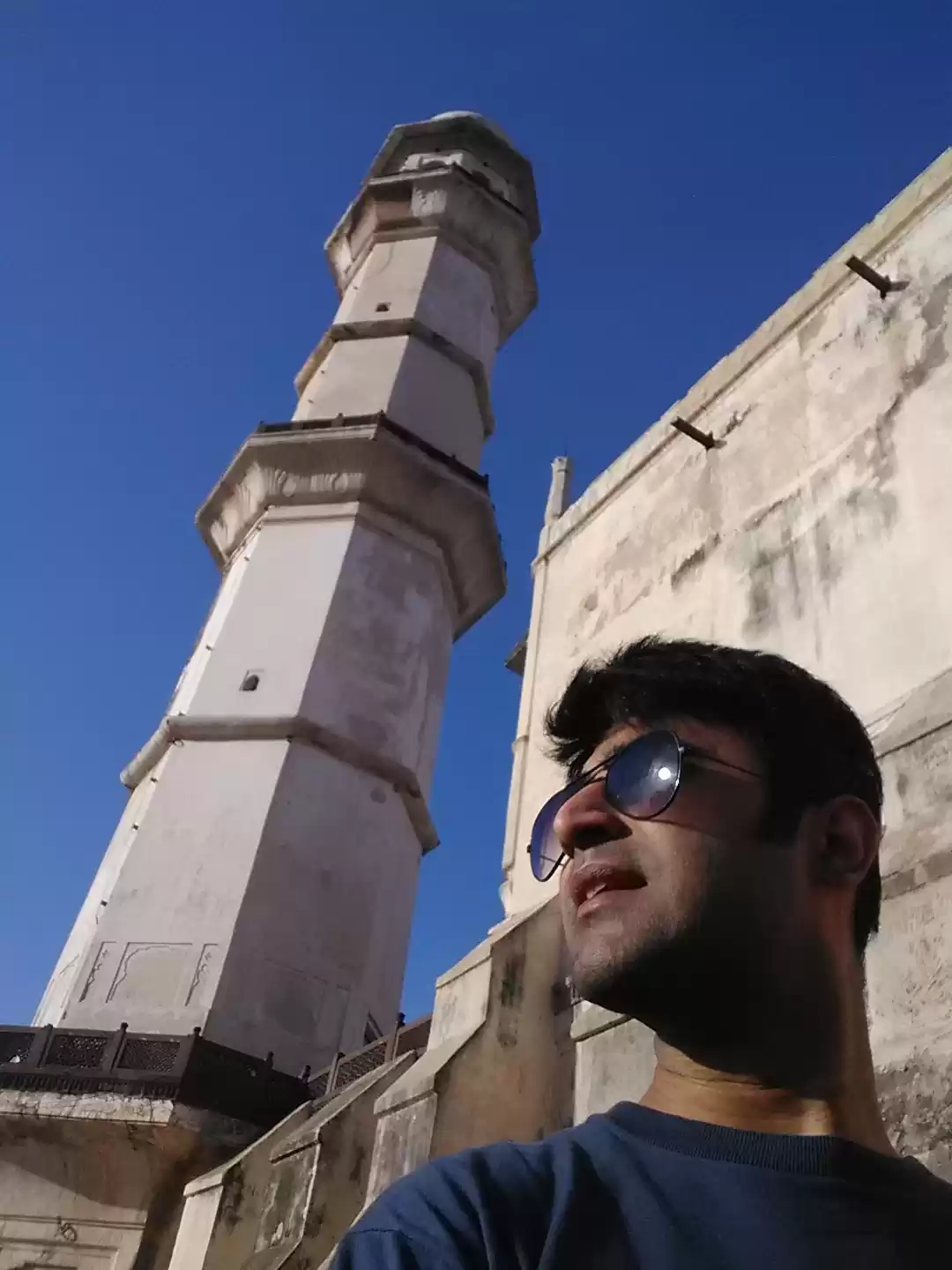 Photo of How's the Josh : Aur