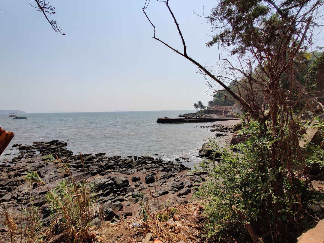Famous Bollywood Shooting Places Of Goa Tripoto The first schedule began in early march 2011 with action sequences shot in goa. famous bollywood shooting places of goa
