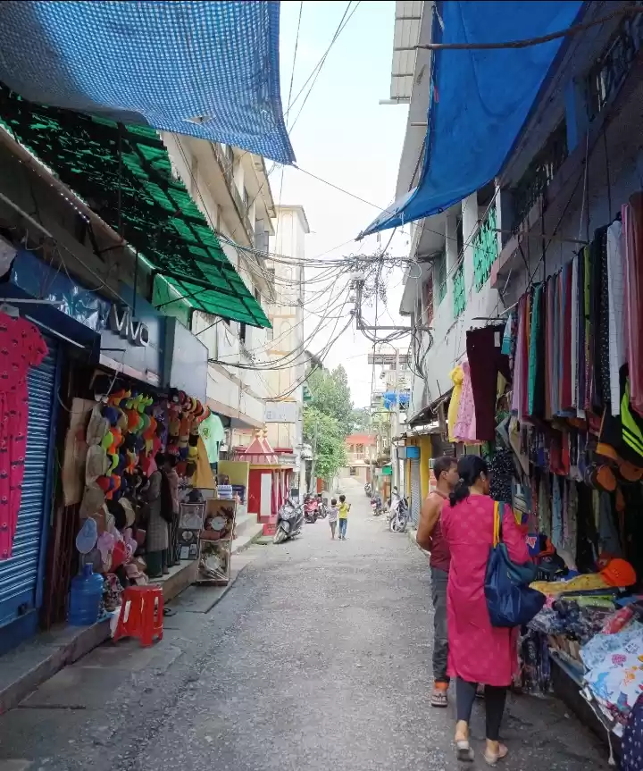 Photo of Airport more #market