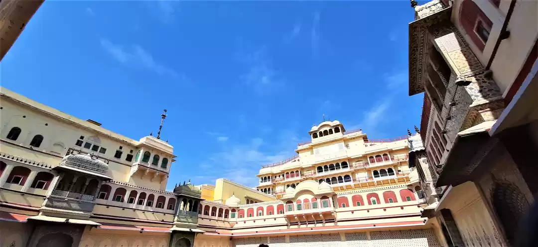 Photo of Come and explore the