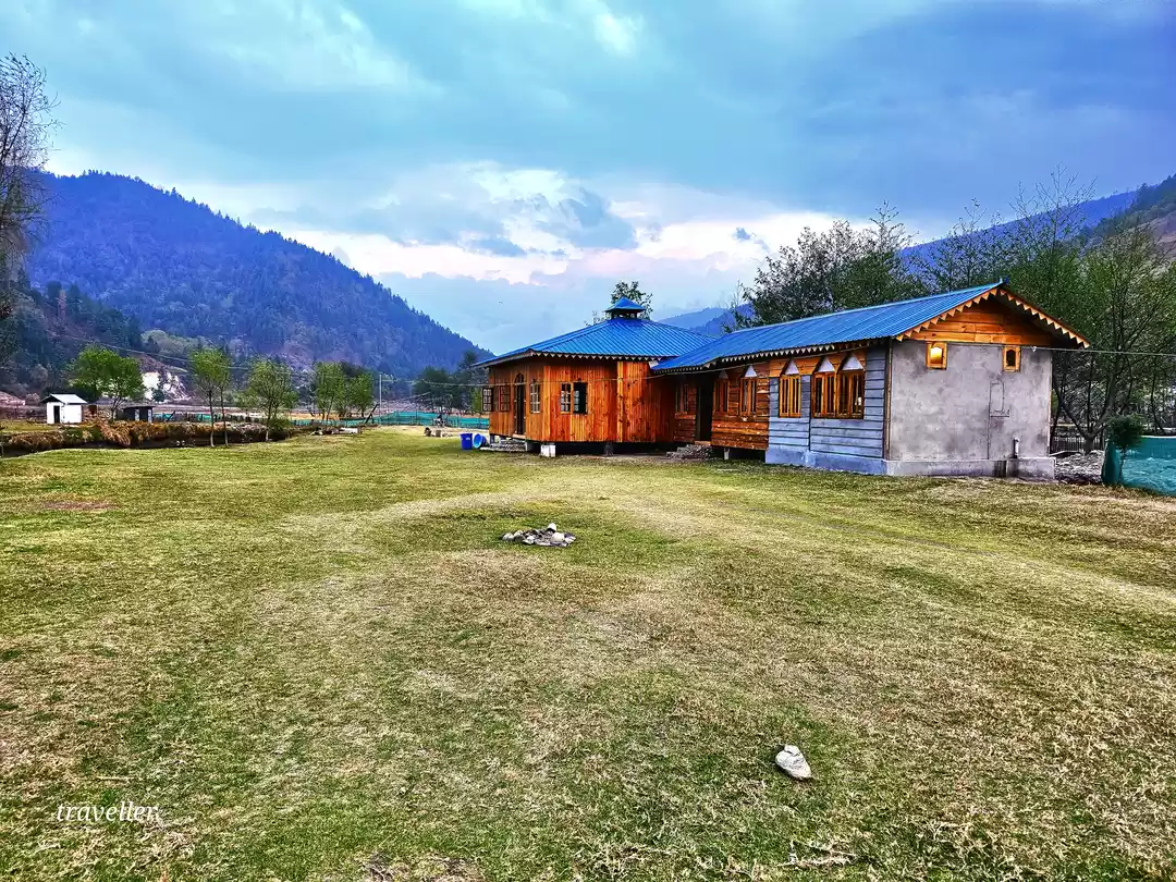 Photo of यहाँ बस्ता है सुकून