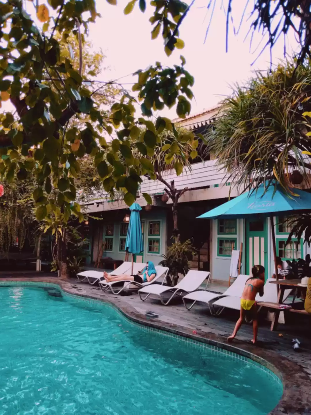 Photo of WHY CHOOSE HOSTELS!