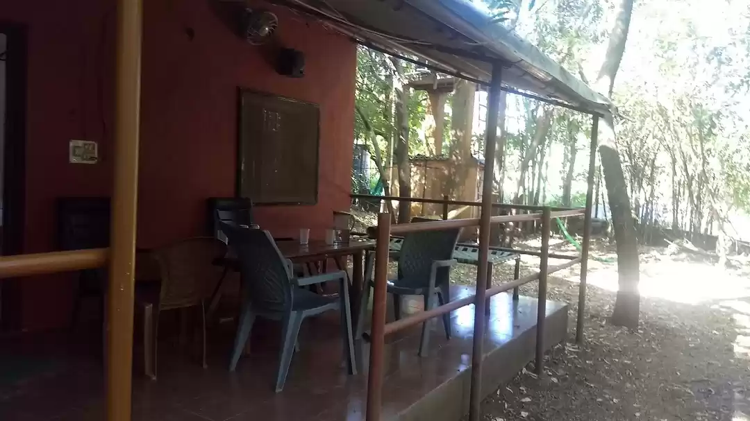 Photo of Relax in the Lap of 