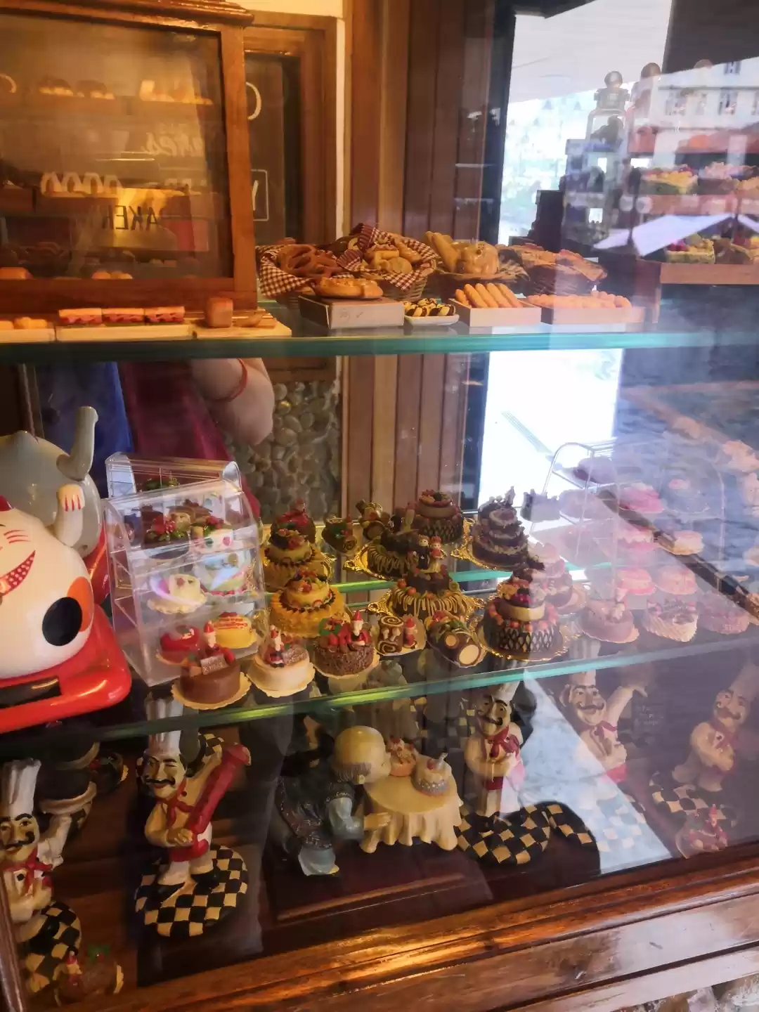 Photo of Baker's Cafe, Gangto