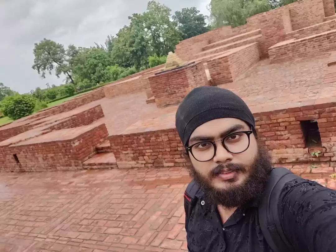 Photo of Shravasti Leaping in