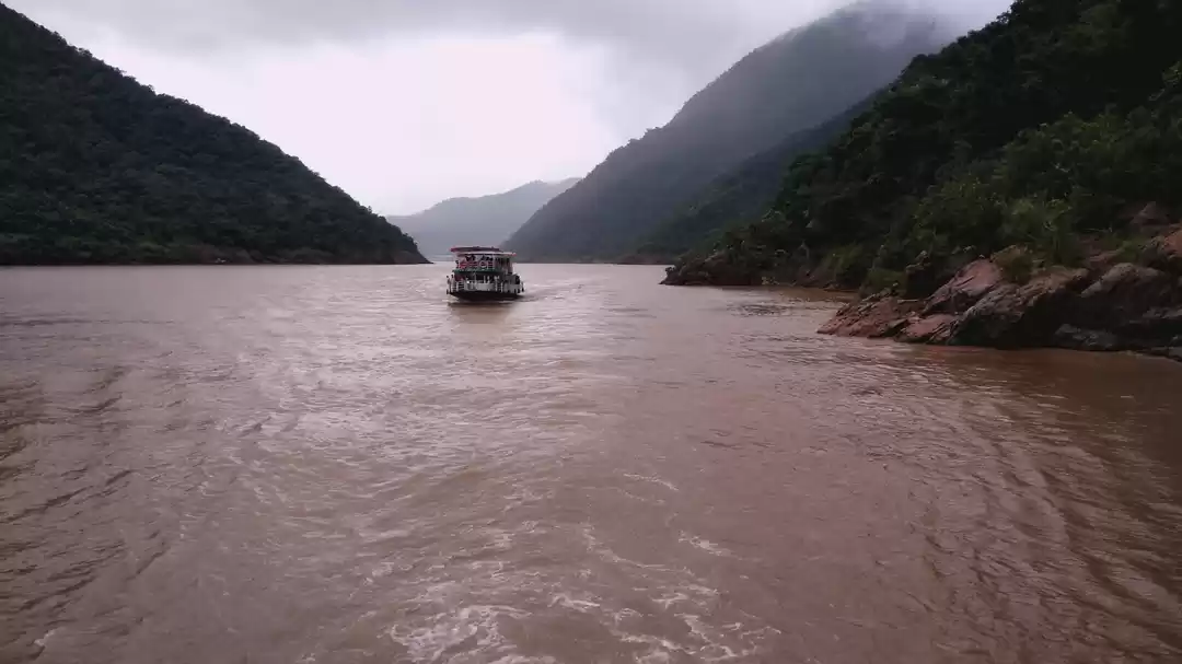 Photo of Amazing Boat trip to