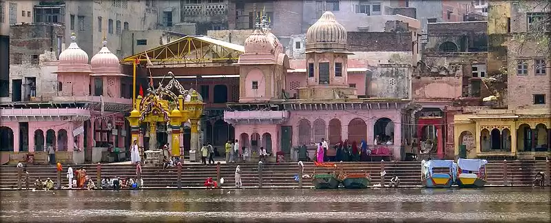 Photo of कम खर्च में मथुरा की