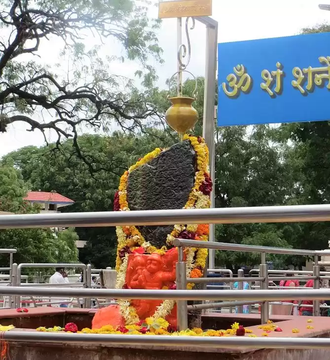 Photo of शनि शिगणापुर: वो गाँ