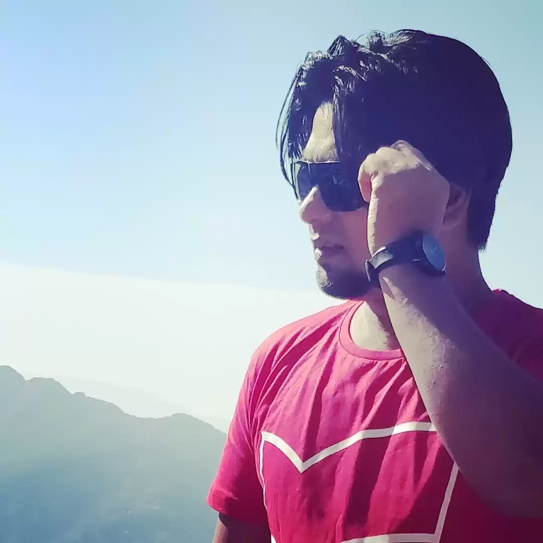 Photo of Waqar Åzäm