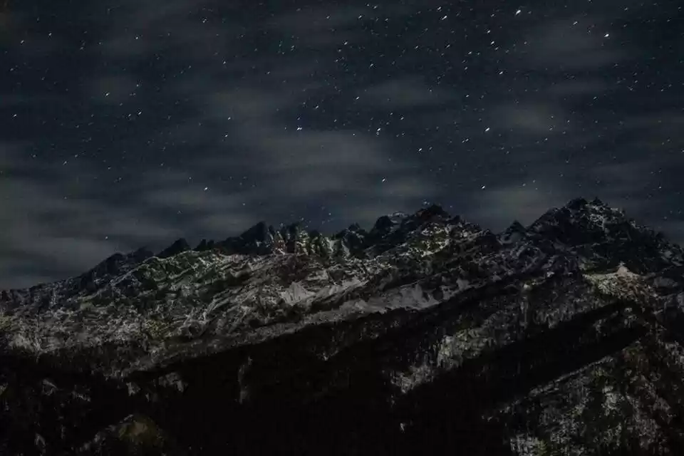 Photo of #SwipeRightToTravel 