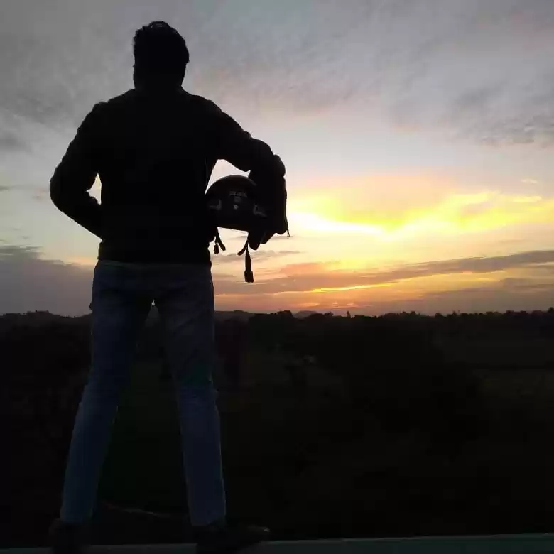 Photo of Vijay Ajmera