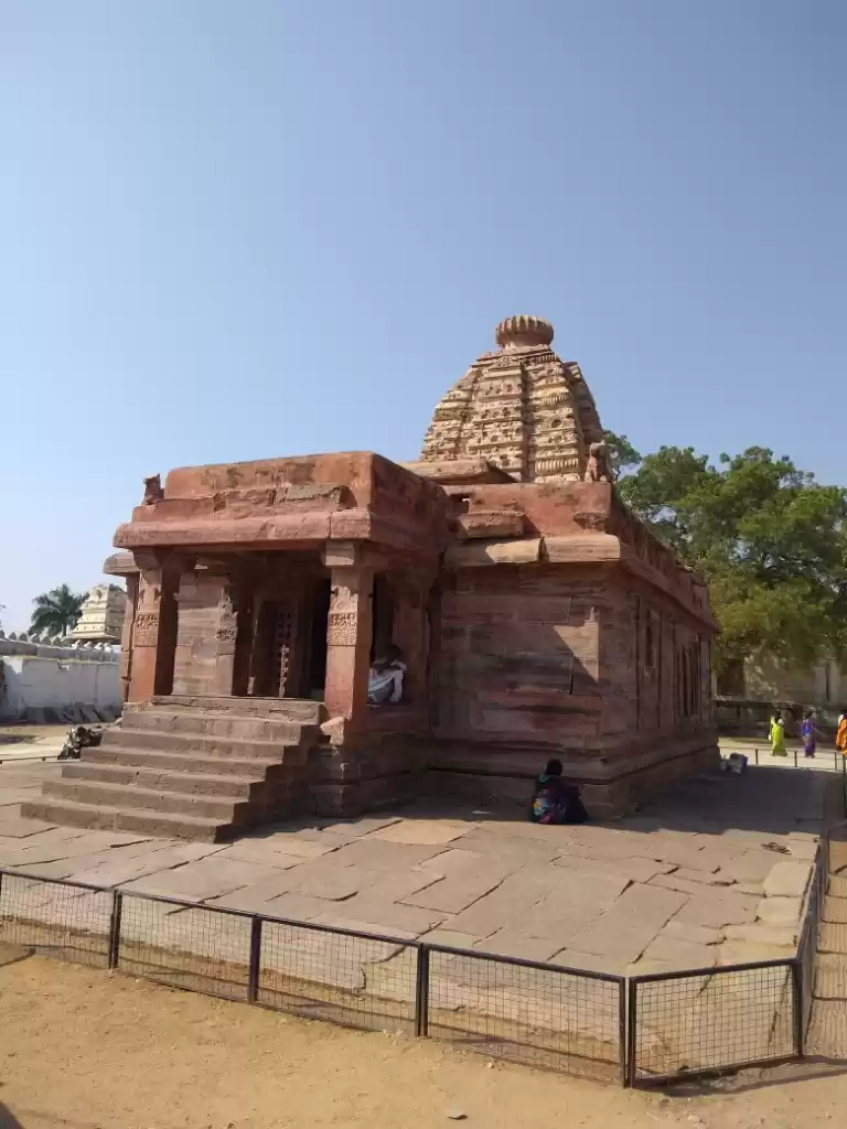 Photo of Shri Jogulamba Templ