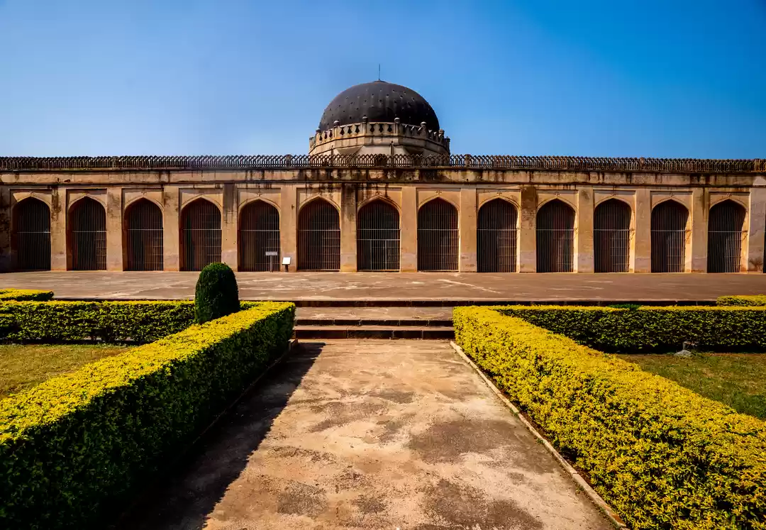 Photo of Bidar Fort in 10 Pho