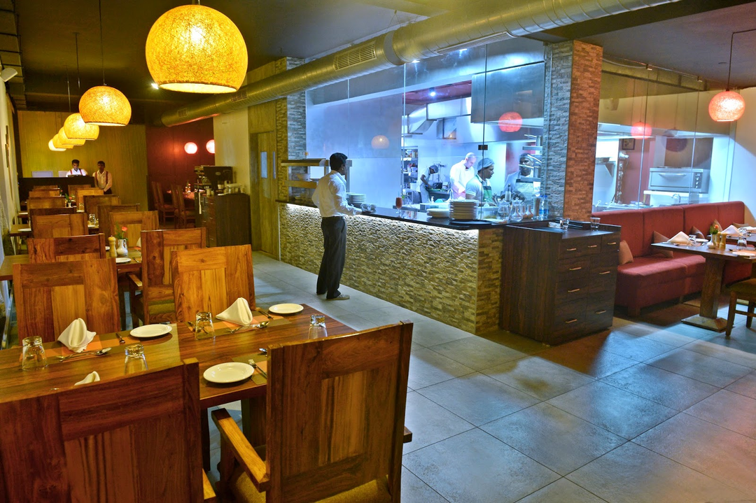 Romantic Restaurants For Candle Light Dinner In Chennai Guide Tripoto