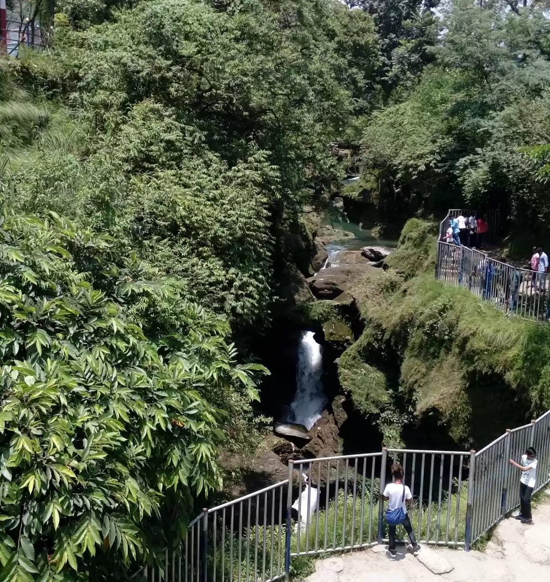 Photo of Day in Pokhara Davis