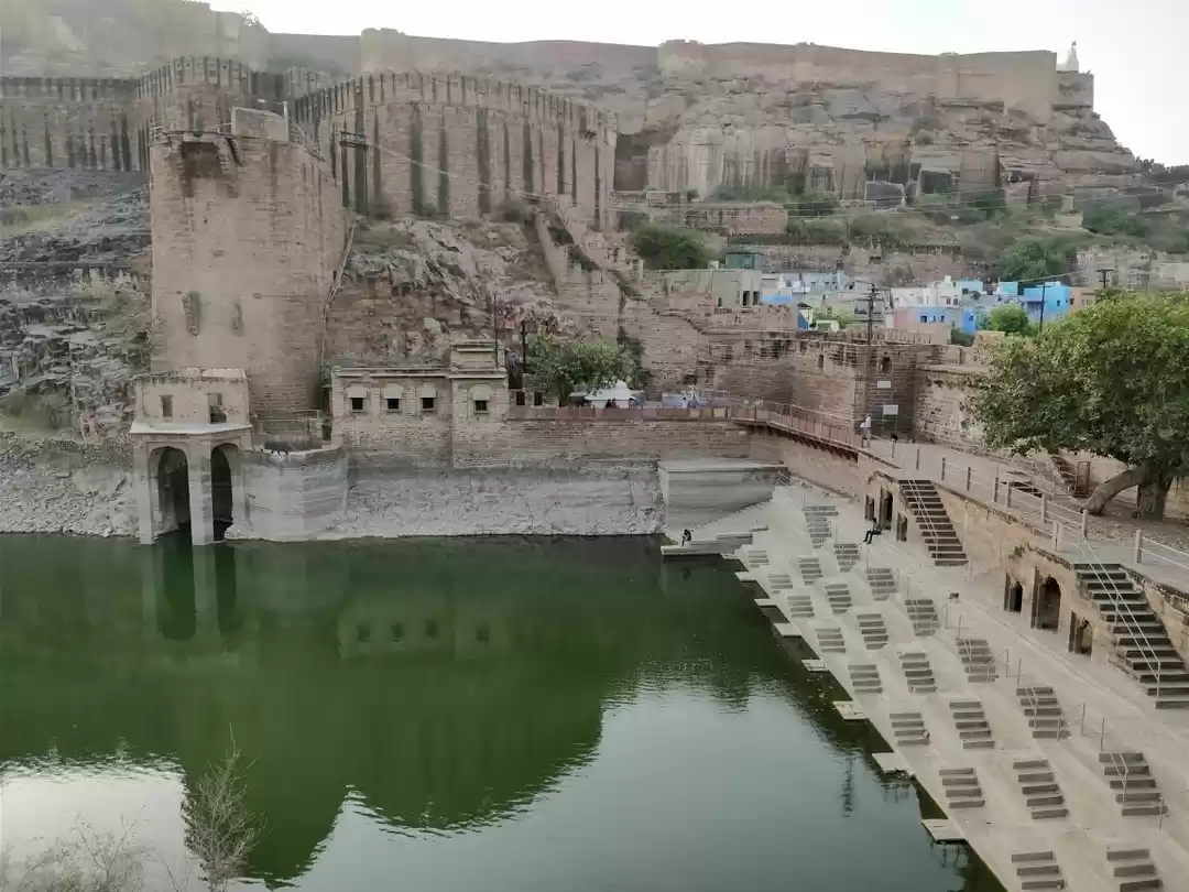 Photo of Ranisar Padamsar, Jo