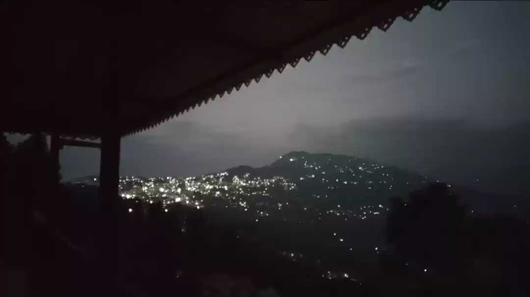 Photo of Kalimpong Bazaar.