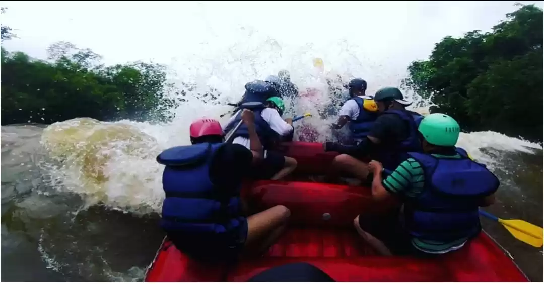 Photo of Keep calm and paddle