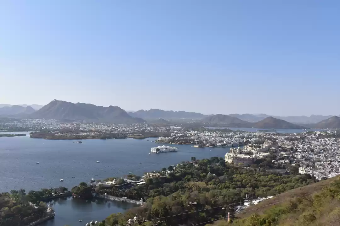 Photo of Udaipur.. The lake 