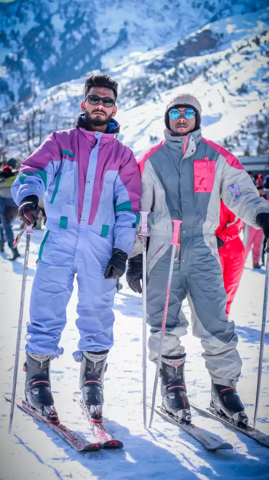 Photo of Manali with friends.