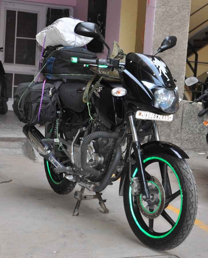 pulsar 150 side bag