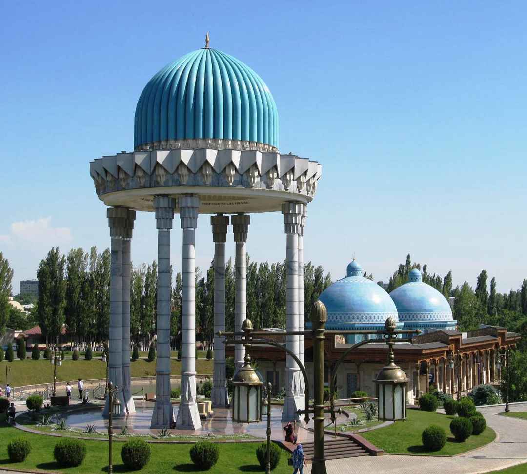 Golden Teeth Golden Hearts Uzbekistan On The Silk Road Tripoto