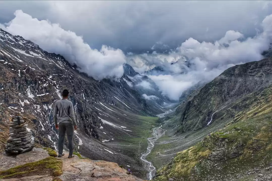 Photo of UNFOLDING MYSTERY, R