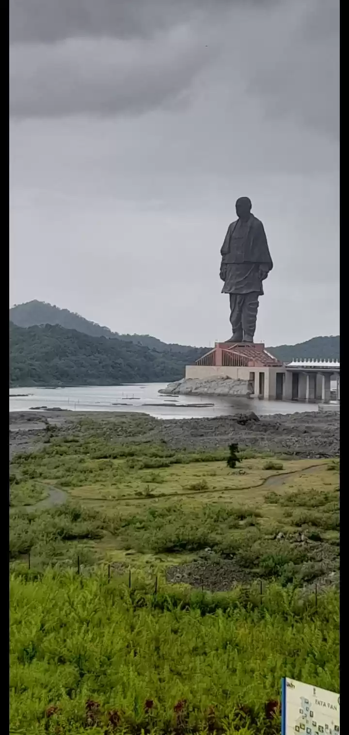 Photo of Spectacular Statue 