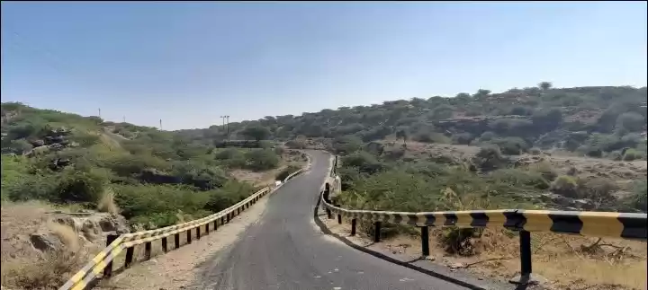 Photo of Offbeat Road Leading