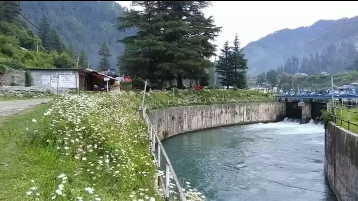 Photo of Beautiful Barot Vall
