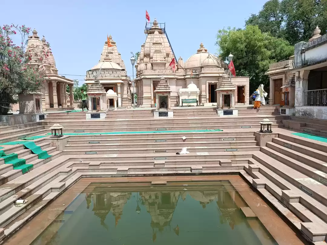 Photo of पंच सरोवरों में से ए