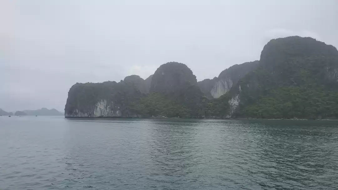 Photo of Ha Long Bay, Vietnam