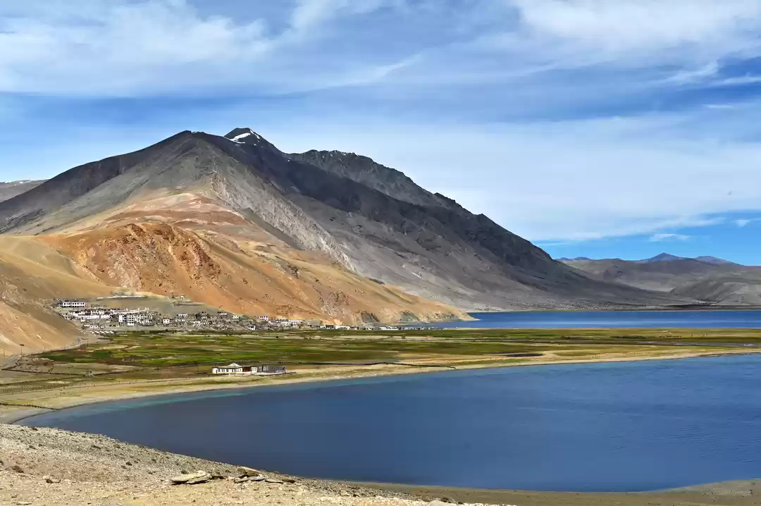 Photo of Tsomoriri lake, Lada