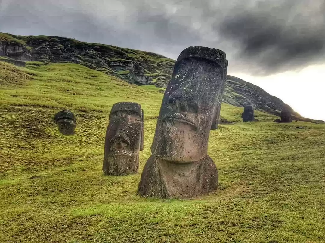 Photo of Moai in Easter Islan