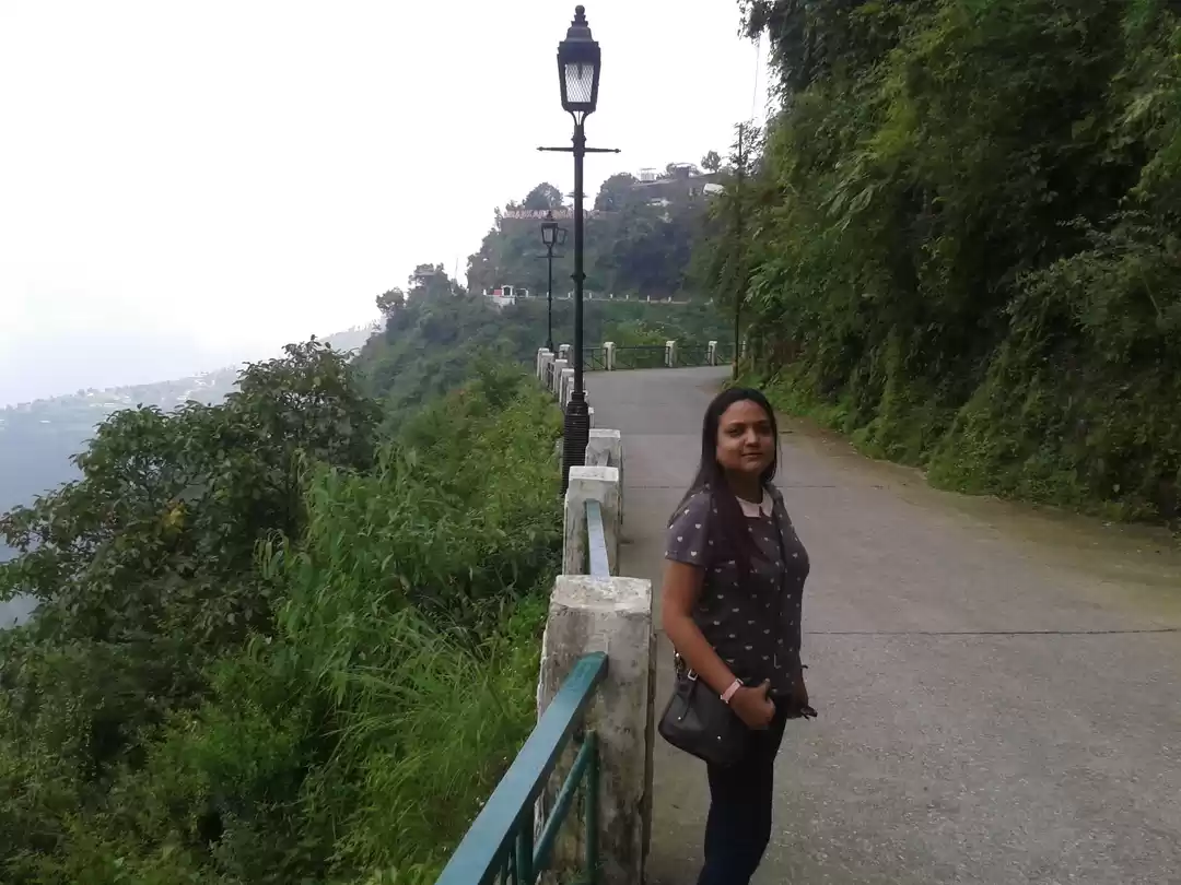 Photo of Visit to Queen of Hi