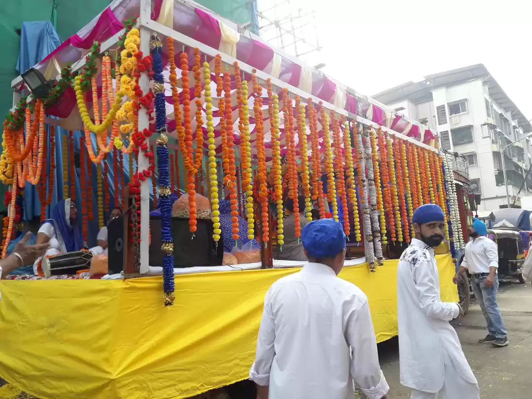 Photo of चलता हुआ गुरुद्वारा 