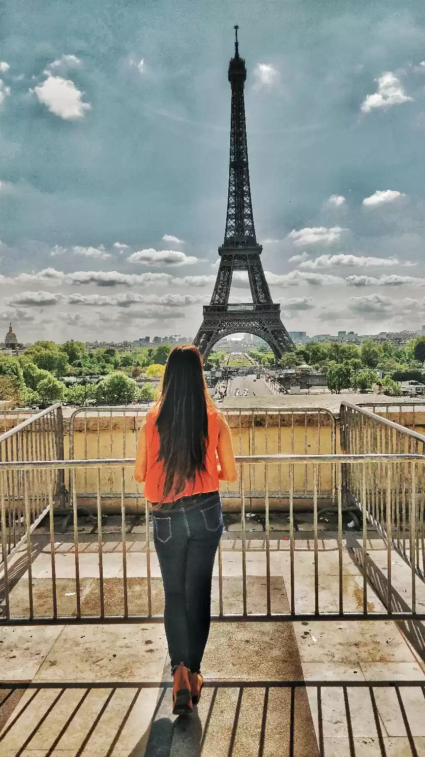 Photo of Paris, I louvre you