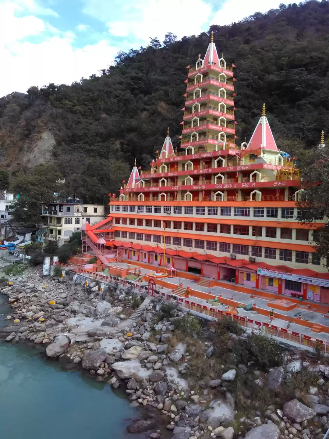 Photo of Tera Manzil Temple f