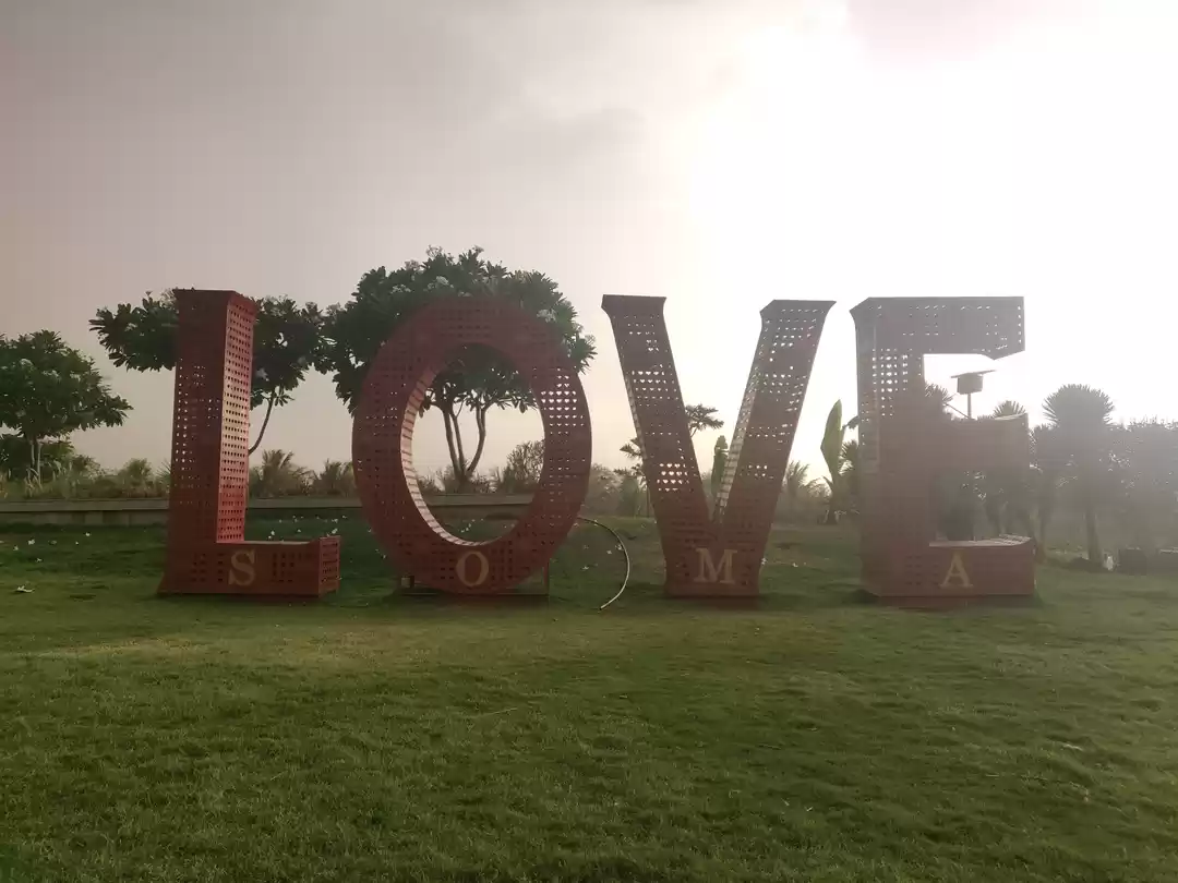 Photo of Wine, Dine and Divin