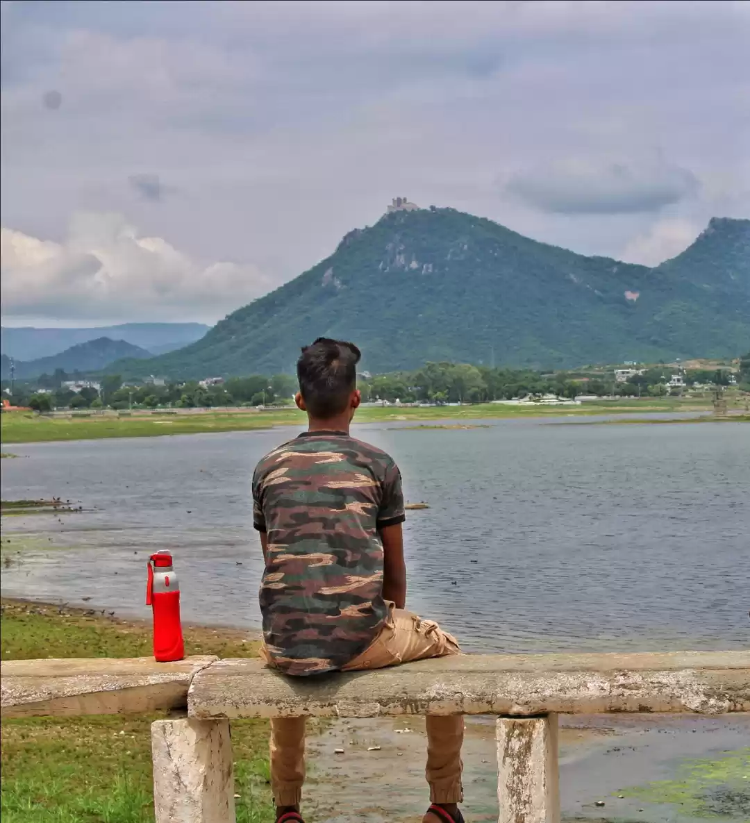 Photo of Mɽ Rèyâñsh