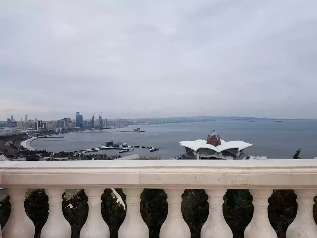 Photo of The picturesque Baku