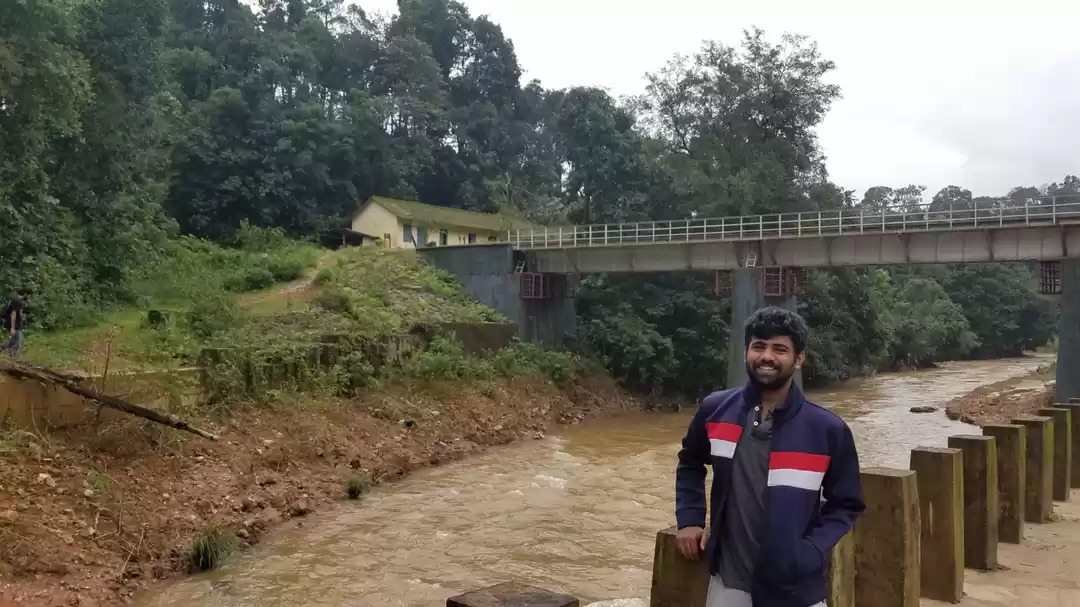 Photo of Dare to Trek. Live t