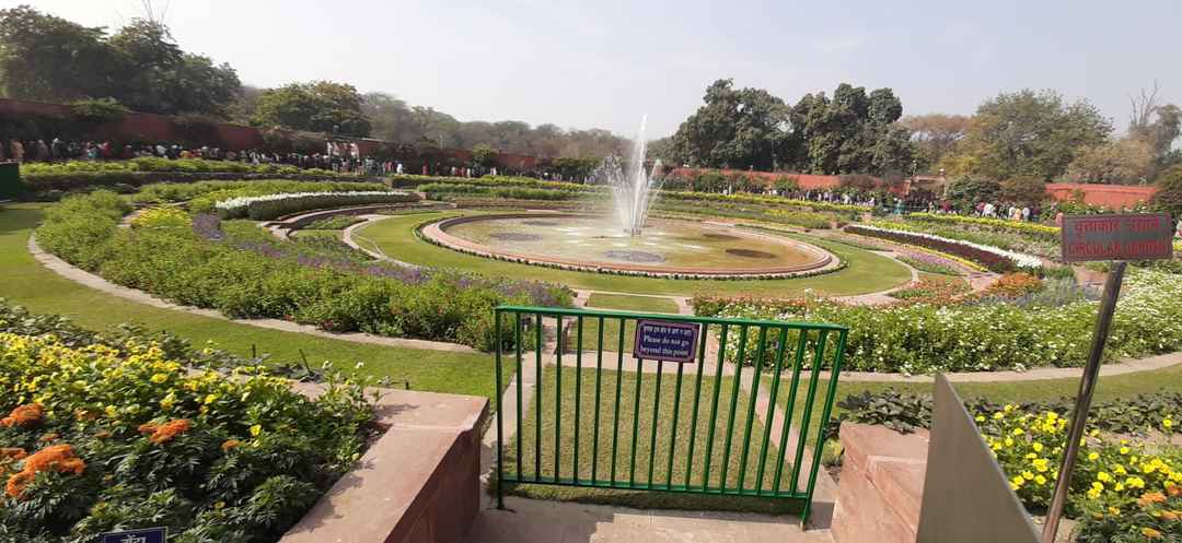 Trip To Mughal Garden President House India Tripoto
