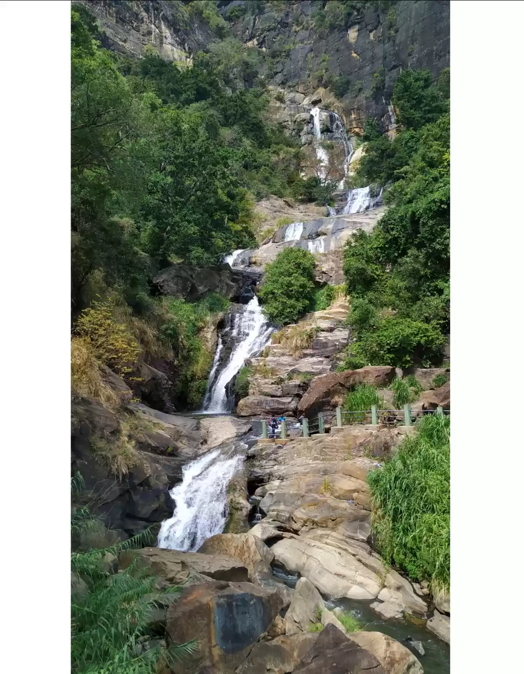 Photo of Ravana falls in Ella