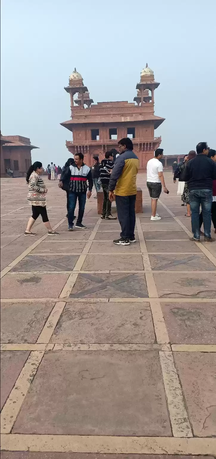 Photo of Fatehpur Sikri
is th