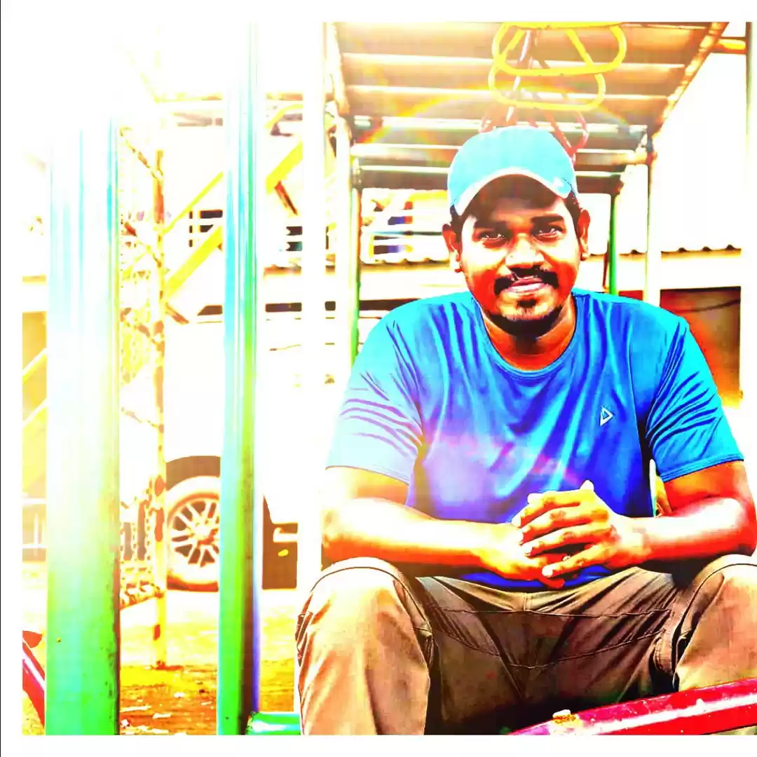 Photo of Amol Lad