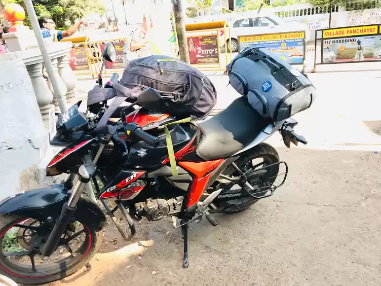 Photo of Overloaded Machine